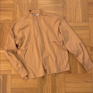 Uniqlo Women’s Cropped Crew Long Sleeve Shirt